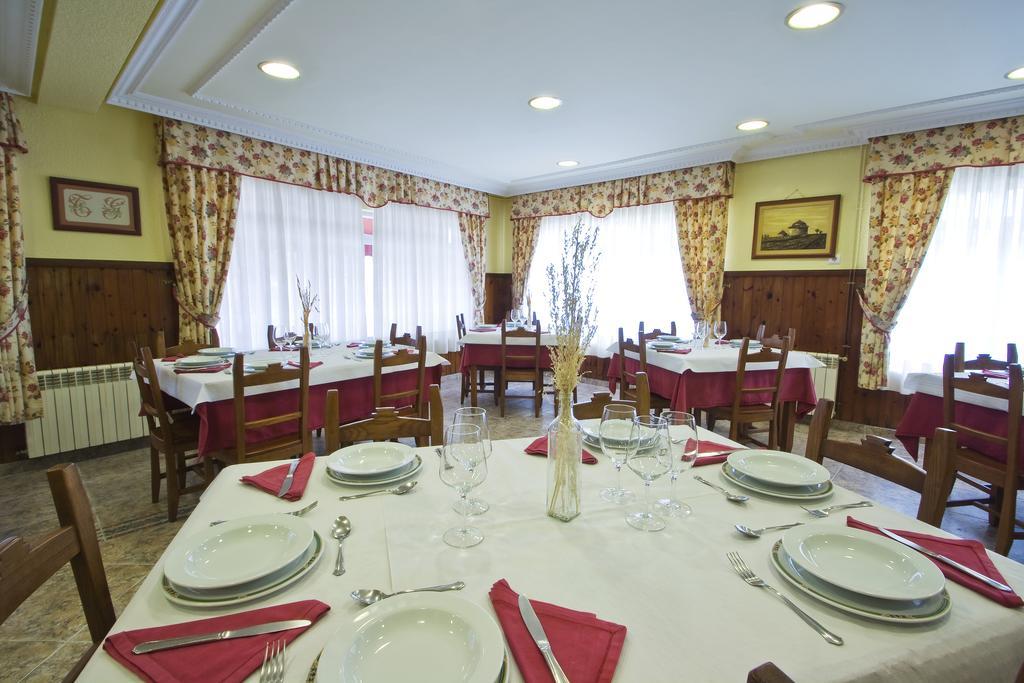 Hosteria El Capricho Viono Bagian luar foto
